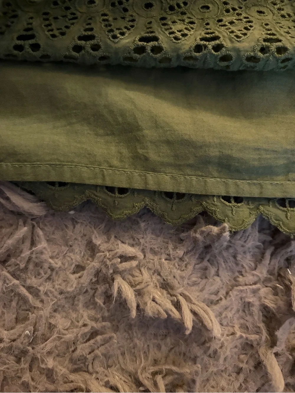 Sage green GAP lace eyelet embroidered scalloped hem tiered mini skirt sz 10 - Picture 4 of 7